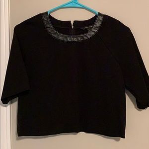 Banana Republic cropped tee